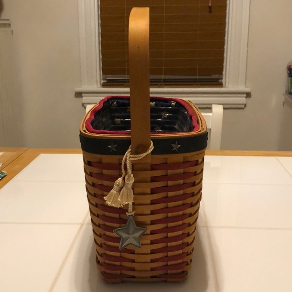 ⭐️LONGABERGER WHISTLE-STOP BASKET⭐️ - Picture 3 of 11